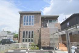 メゾン・ド・リヴィエール外観写真