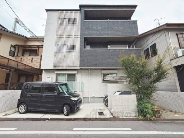 メゾン　ド　ラフィネ外観写真2