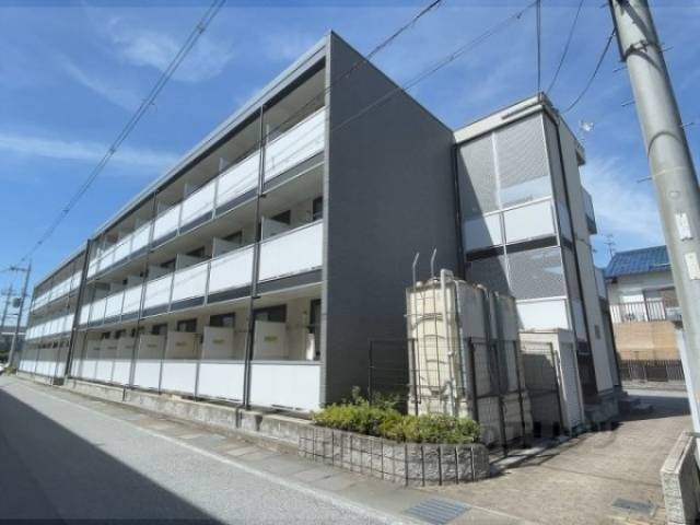 レオパレステルヌーラ彦根外観写真2