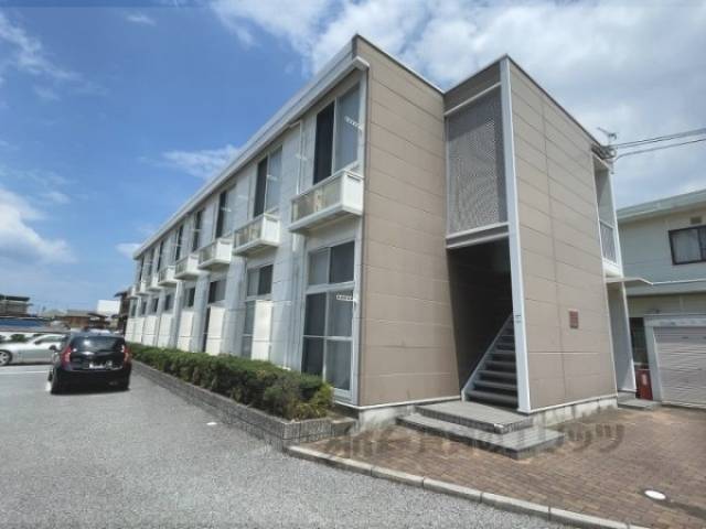 レオパレスサンヴィスタ古沢外観写真2