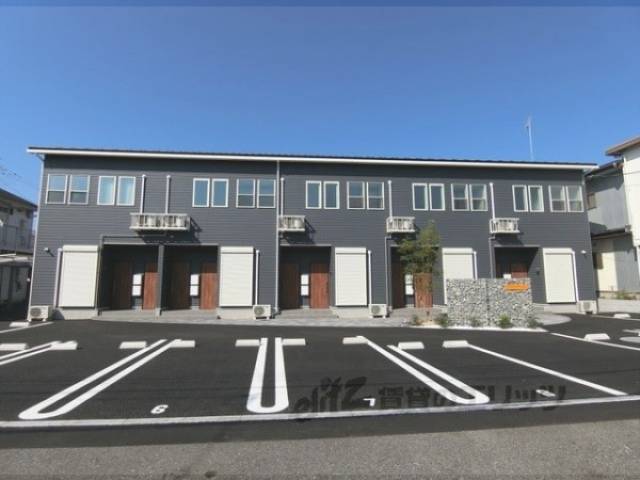 Ｅａｓｔ　Ｃｏｕｒｔ　Ｋａｎｔａ外観写真2