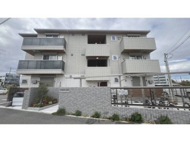 レジデンス藤戸外観写真1