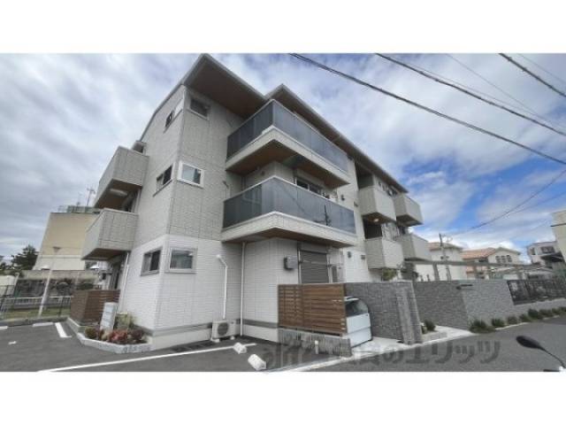 レジデンス藤戸外観写真3