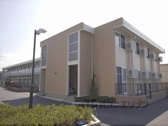 レオパレスＴＳおおつか外観写真1