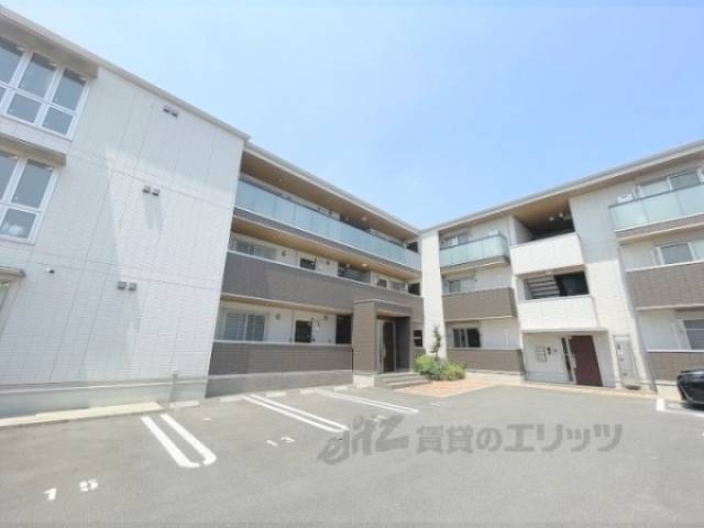 カーサ　リバティバランス　ファースト外観写真2