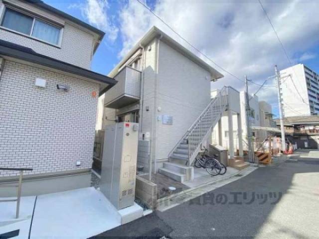 アジーロ　コート外観写真3