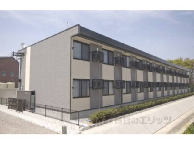 レオパレス翔外観写真1