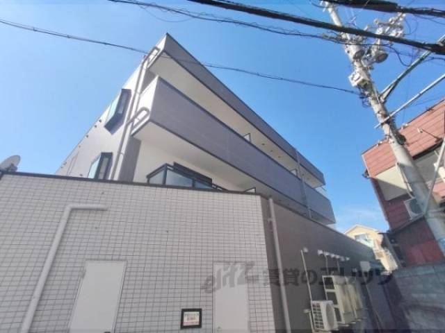 シャトルウエスト外観写真3