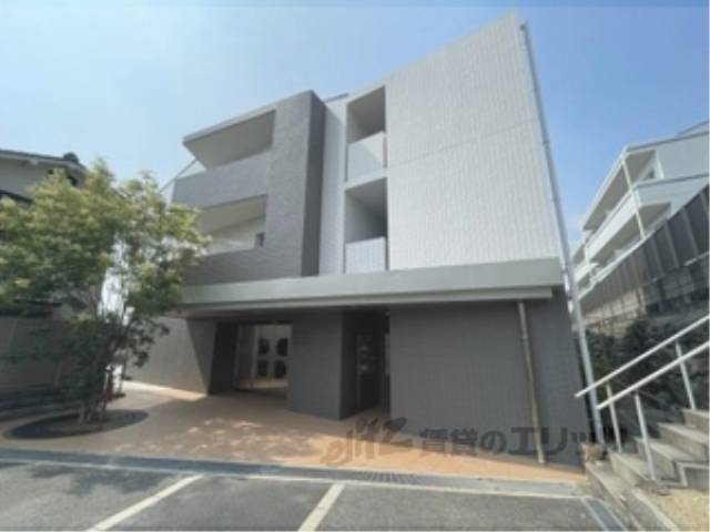 ヌカタコルンイースト外観写真2