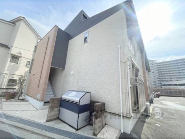 アルバーダ　トレス外観写真2