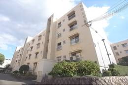 鳥羽街道団地Ｋ棟外観写真