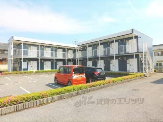 レオパレス高宮Ａ外観写真1