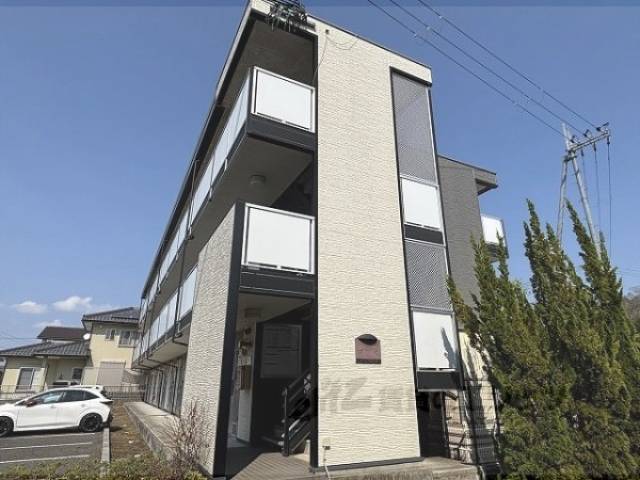 レオパレス彦根後三条外観写真2