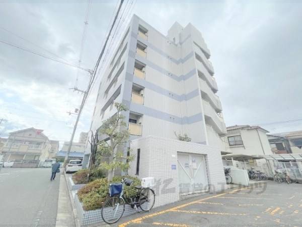 159053の外観写真