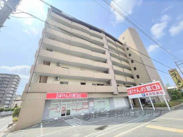 ファミーユ２００２外観写真1