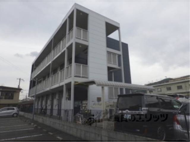 レオパレスナザレ外観写真3