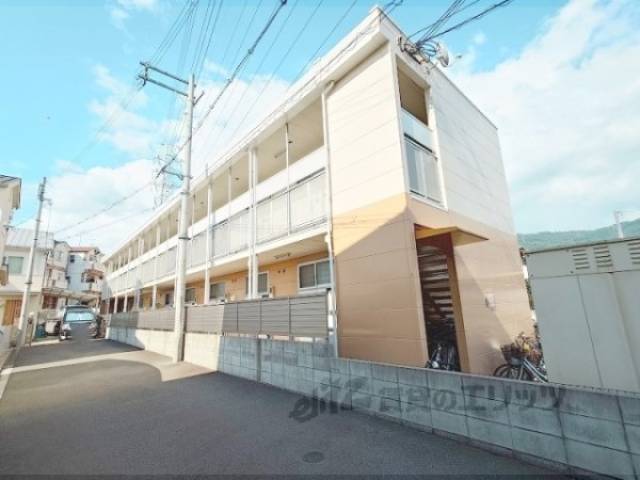 レオパレスヴィラージュ　シバ外観写真2