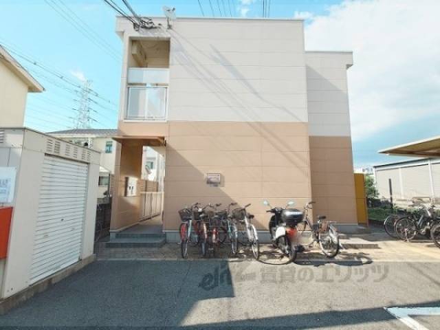 レオパレスヴィラージュ　シバ外観写真3