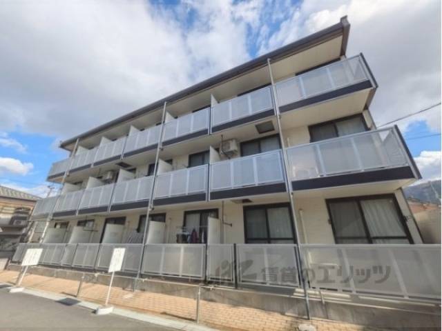 レオパレスバレー　リバー外観写真1