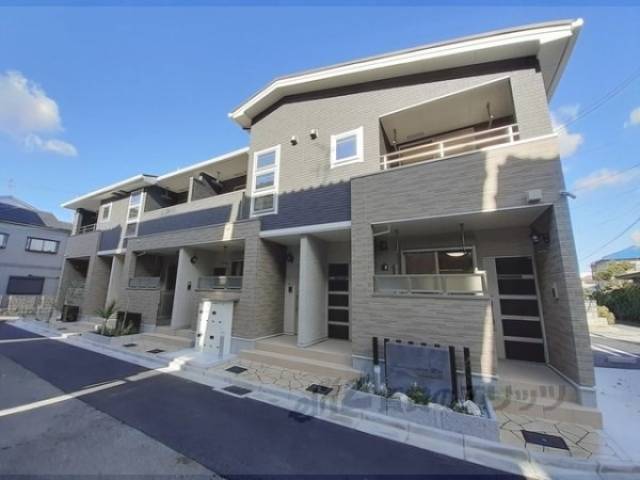 パール・トゥ・シャイン恵梨外観写真1