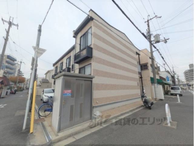 レオパレスアルモニ１外観写真3