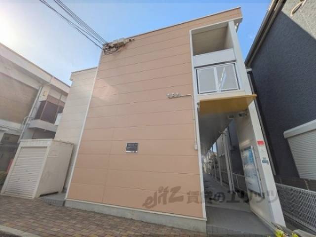 レオパレスＫｉｒａｒａ外観写真1