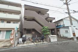 アンプルールフェール東花園外観写真