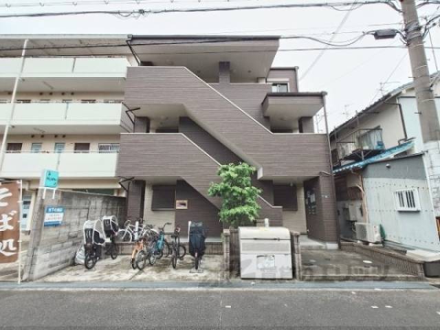 アンプルールフェール東花園外観写真2