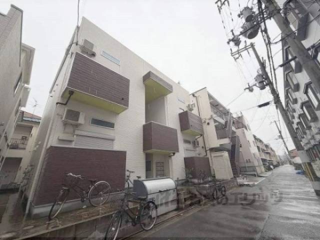 エルサチ外観写真3