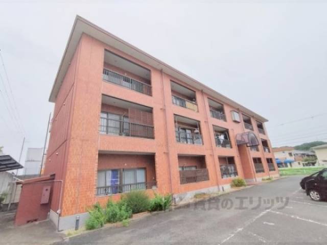 クラウンコート外観写真2