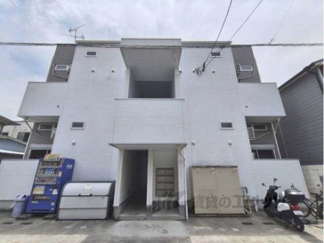Ｖａｌｅｎｔｉ小阪外観写真1