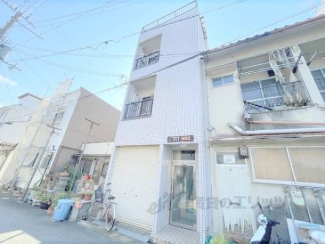 ストリートハウス外観写真1