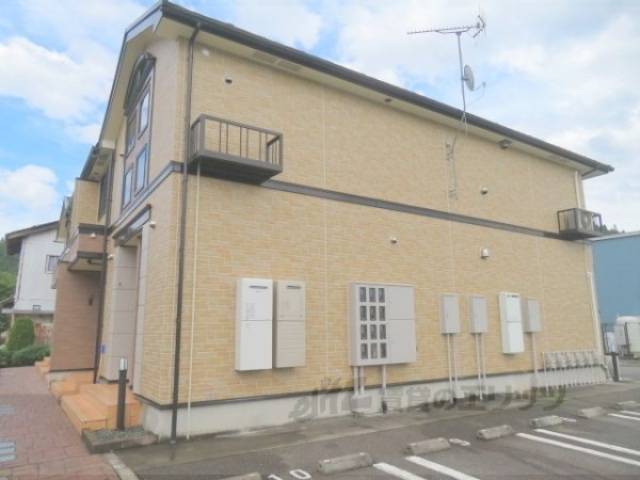 ラフレシール外観写真2