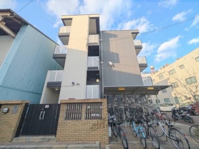 レオパレスエルヴェール　サンク外観写真3