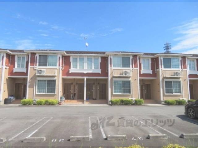 サンリットタウン日高A外観写真1