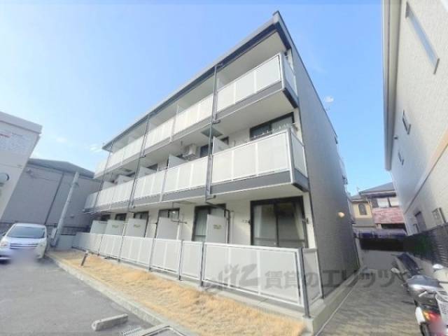 レオパレスサウスリー外観写真1