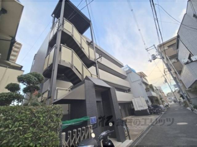 プレアール香里園駅前外観写真1