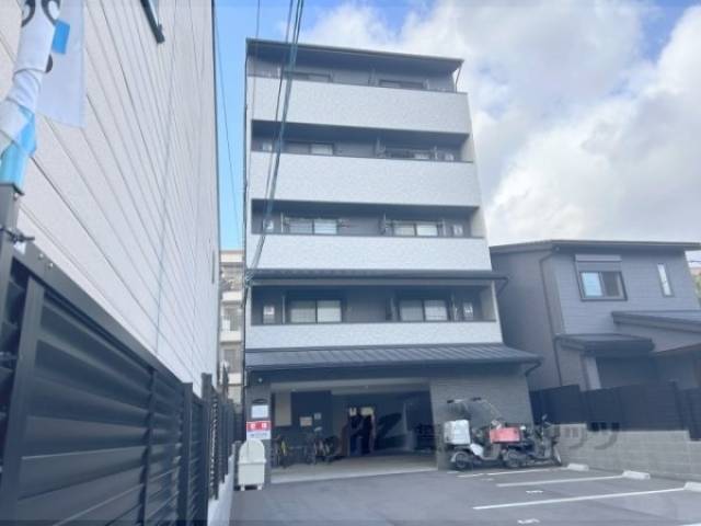 ウイングス千本丸太町外観写真3