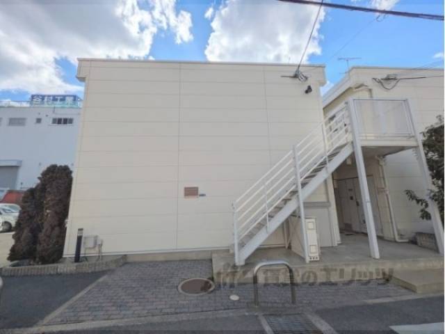 レオパレスコンフォート外観写真2