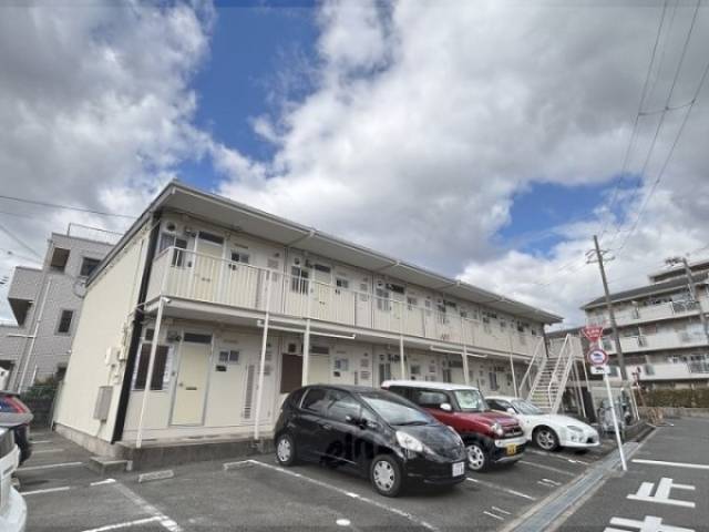 前川コーポ外観写真1