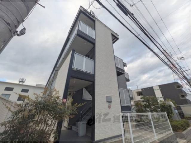 レオパレスサンマルク外観写真2