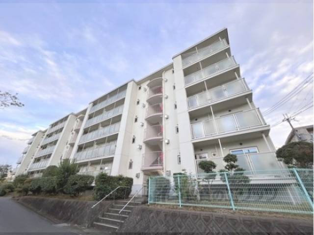 Aマンション3号棟外観写真1
