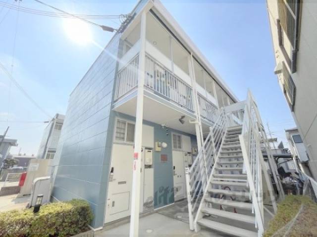 レオパレスプレミール２外観写真2