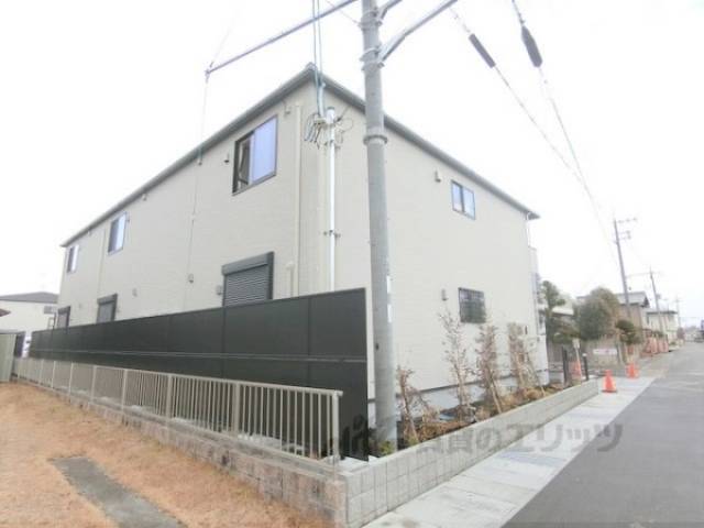 ファミリエ外観写真2