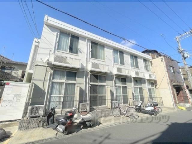 レオパレス俊徳道外観写真2