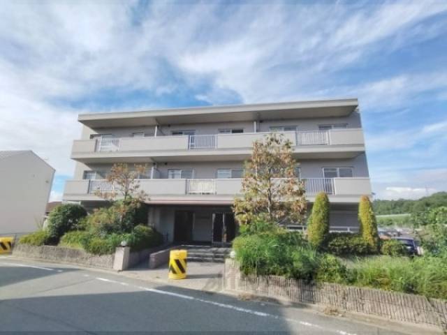 ジュネス東生駒外観写真3