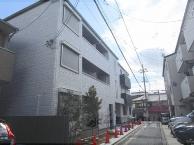 シャーメゾン京都旧二条外観写真2