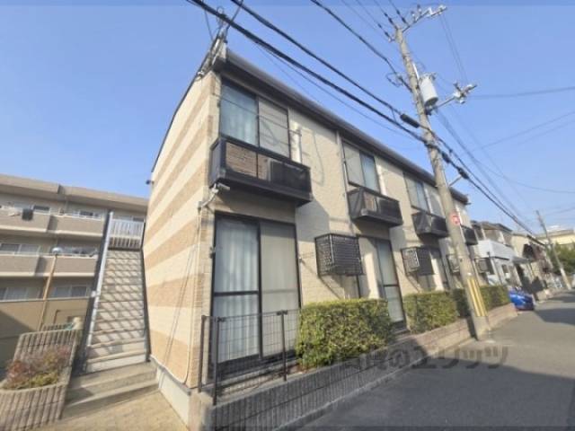 レオパレス香里園外観写真1