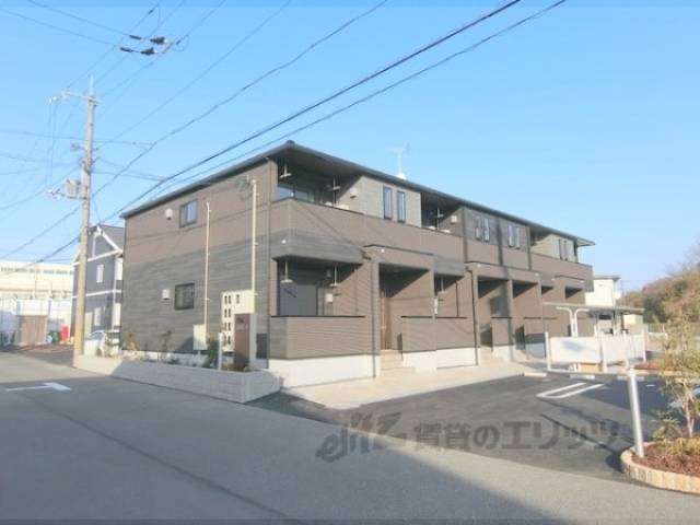 ヴィヴァレス外観写真1