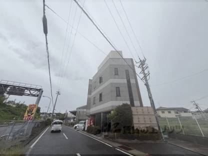 マルセイビル香芝外観写真1